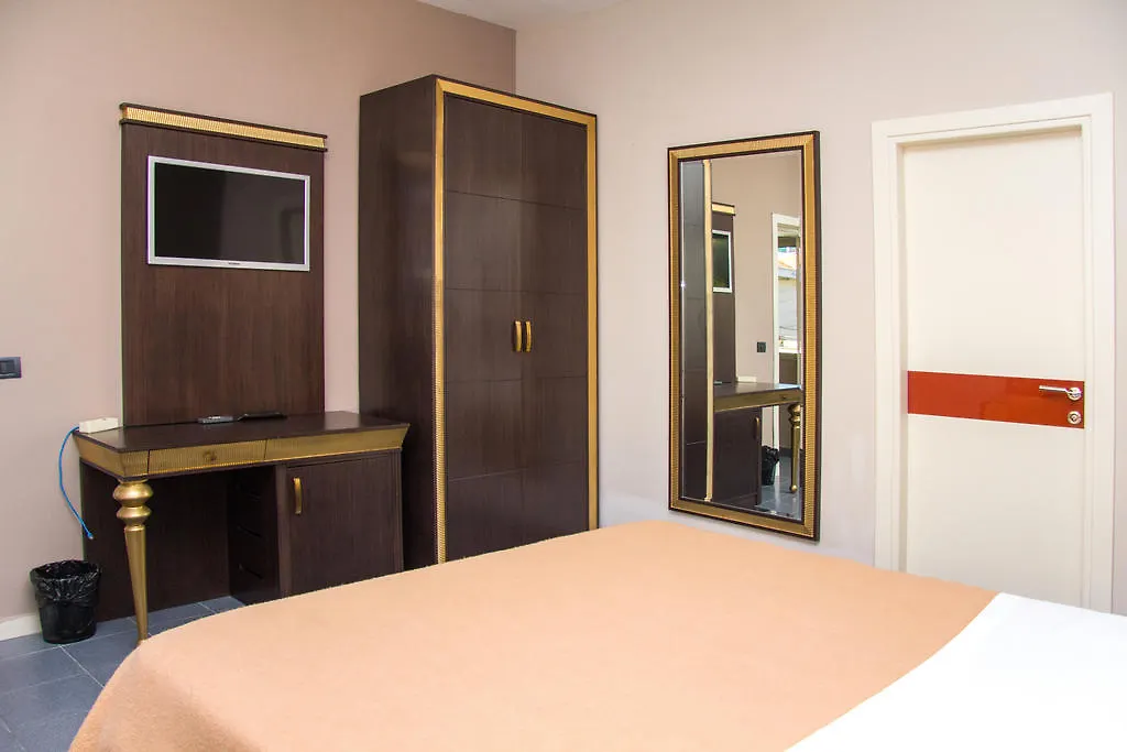 Old Town Rooms Tirana Hotel